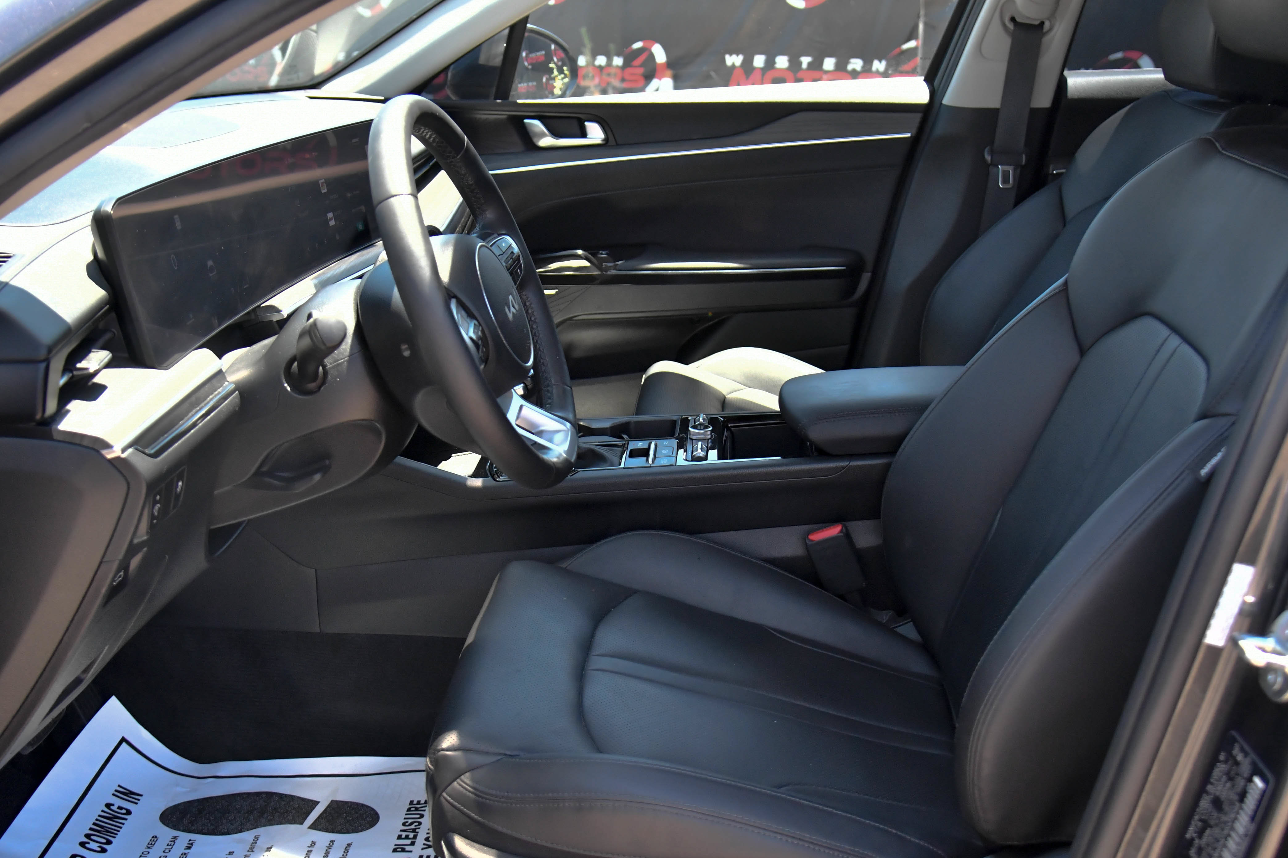 Used 2025 Kia K5 EX FWD image 18