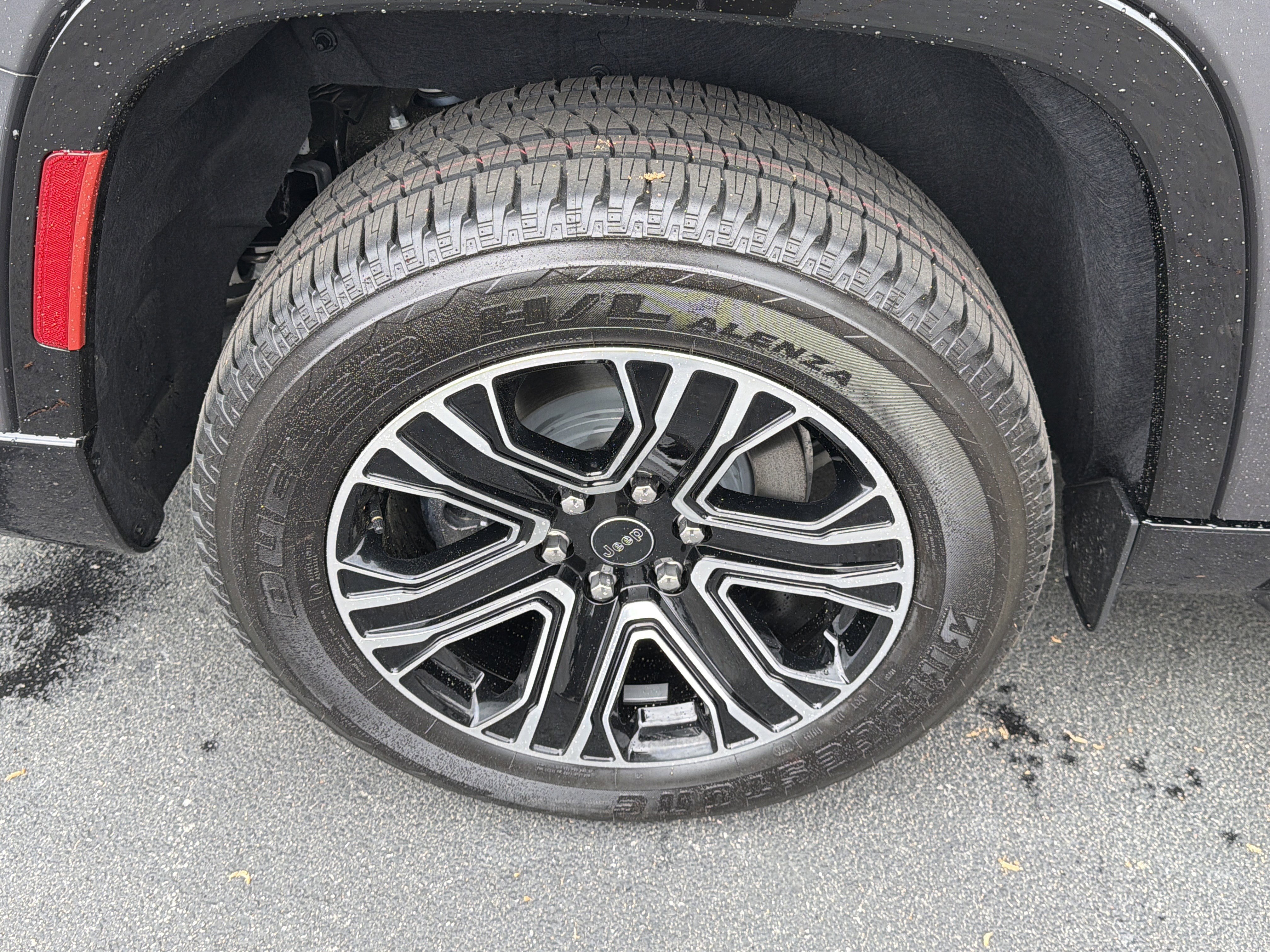 New 2026 Jeep Grand Wagoneer L 2WD w/ Premium Group I image 21