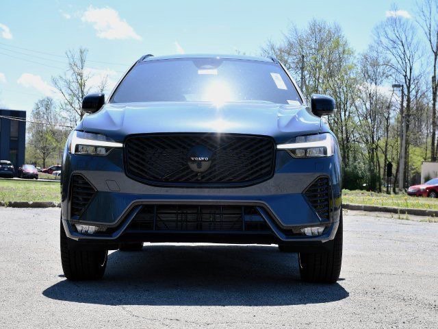 New 2026 Volvo XC60 B5 Ultra w/ Protection Package Premier AWD/4WD image 2