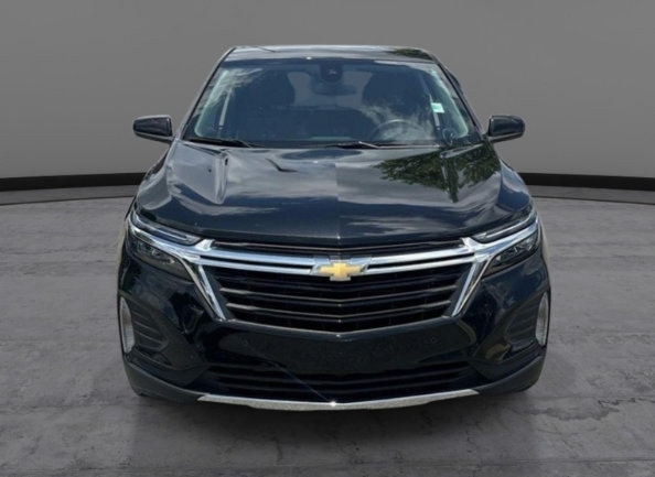 Used 2024 Chevrolet Equinox LT FWD image 2