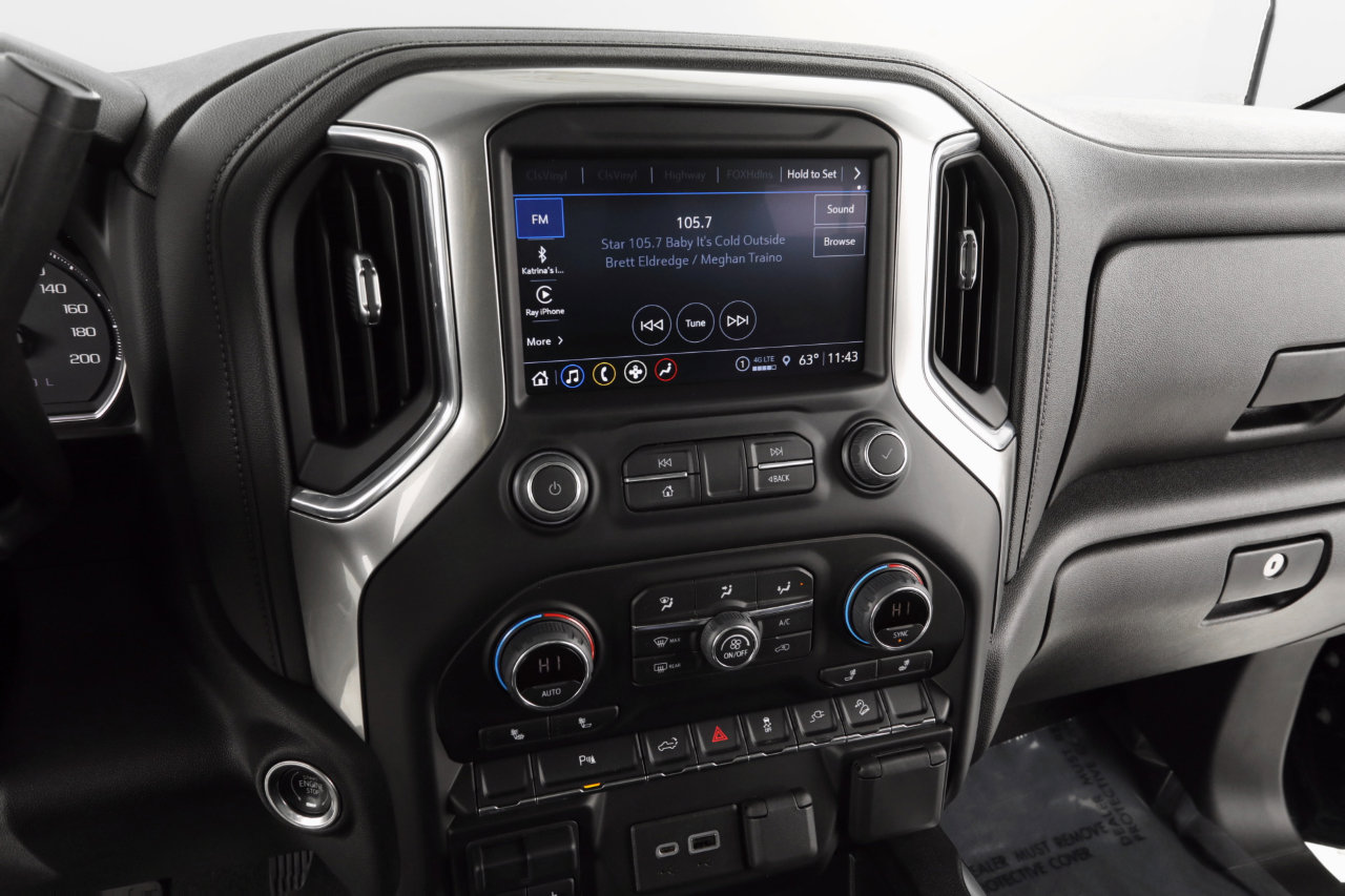 Used 2022 Chevrolet Silverado 2500 LT w/ Midnight Edition image 18