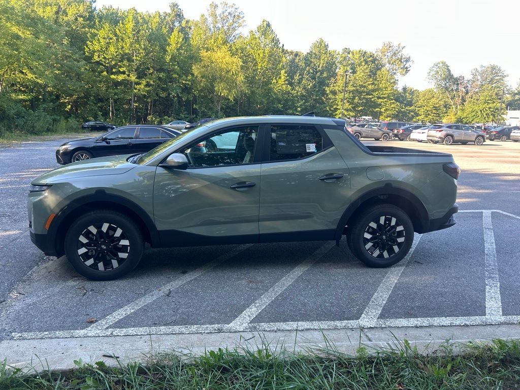 New 2027 Hyundai Santa Cruz SE AWD/4WD image 3