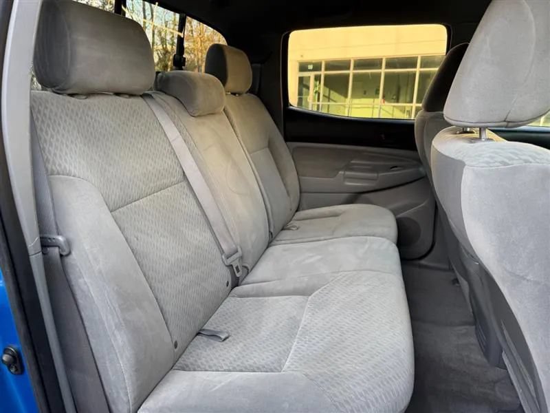 Used 2009 Toyota Tacoma 4x4 Double Cab w/ SR5 Pkg #2 image 36