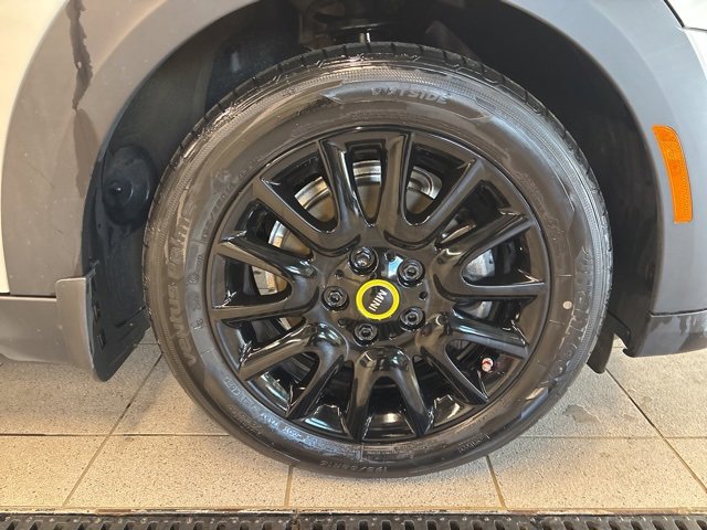 Used 2022 MINI Cooper SE image 7