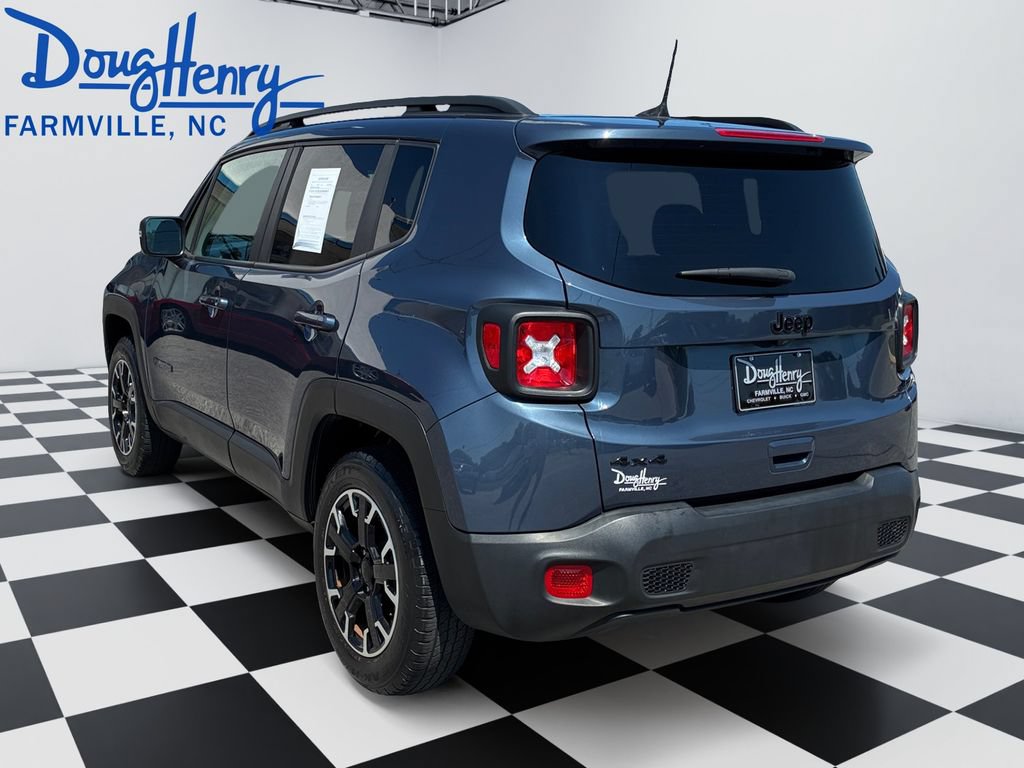 Used 2023 Jeep Renegade Latitude AWD/4WD image 3