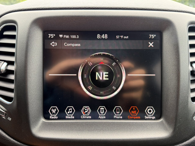 Used 2019 Jeep Compass Trailhawk AWD/4WD image 24