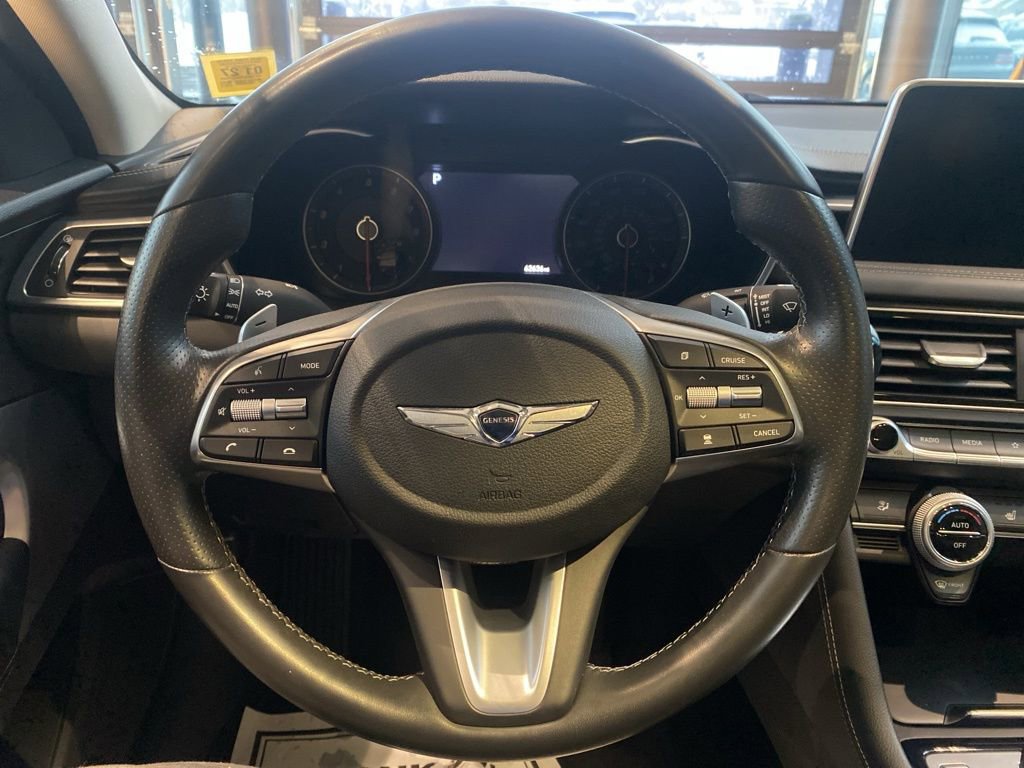 Used 2020 Genesis G70 2.0T image 6