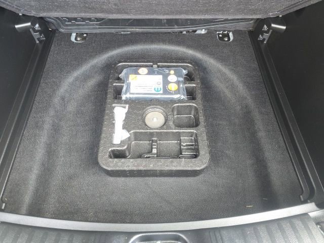 Used 2023 Jeep Compass Limited w/ Elite Group for (Red) Edition image 33