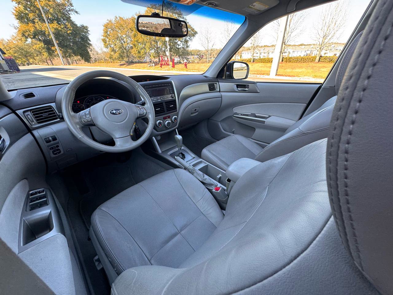 Used 2010 Subaru Forester 2.5X Limited w/ Popular Equipment Group 5B image 21