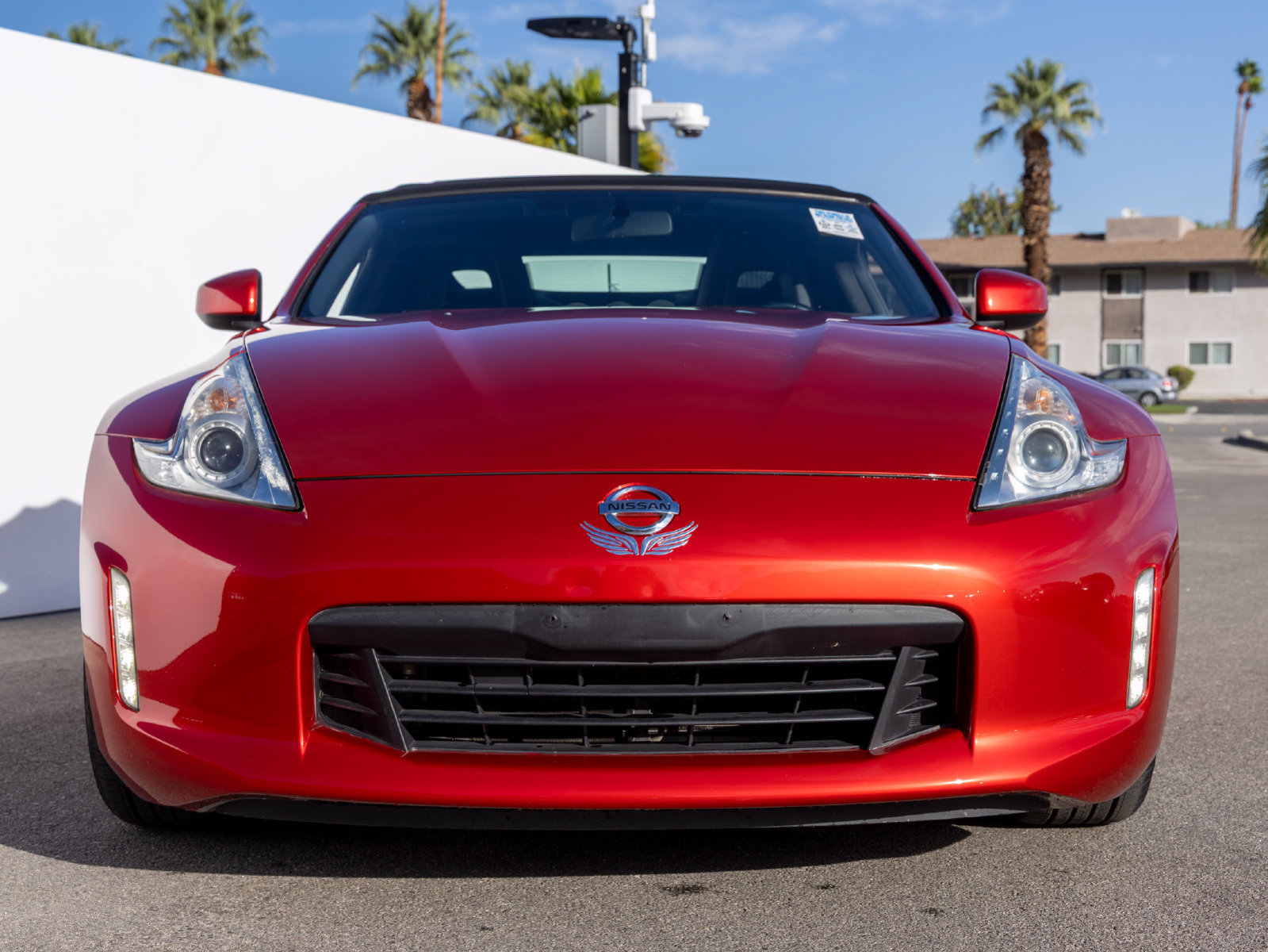 Used 2017 Nissan 370Z Roadster RWD image 3