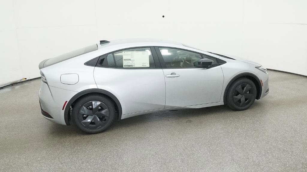 New 2026 Toyota Prius Plug-In Hybrid image 10