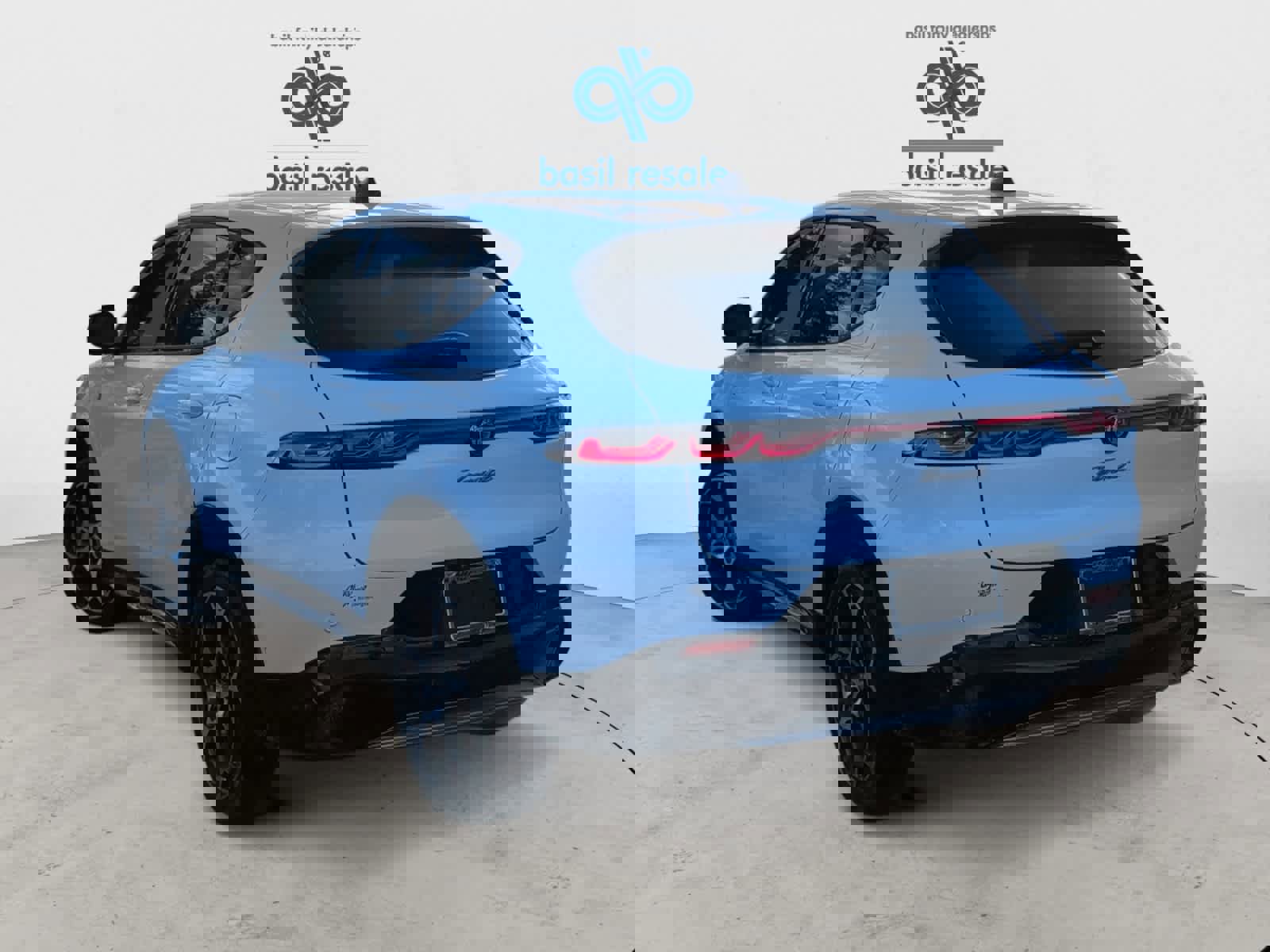 Used 2024 Alfa Romeo Tonale Ti w/ Active Assist Package image 4