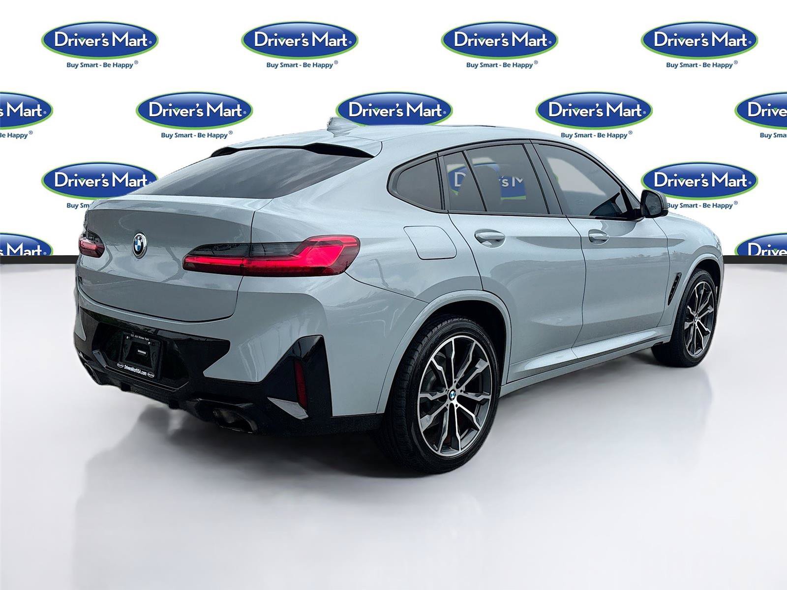 Used 2022 BMW X4 xDrive30i w/ M Sport Package 2 AWD/4WD image 7
