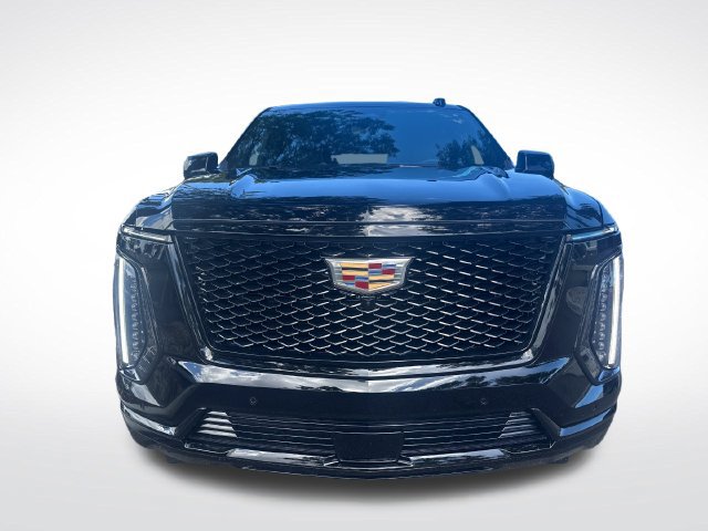Certified 2025 Cadillac Escalade ESV Sport AWD/4WD image 8