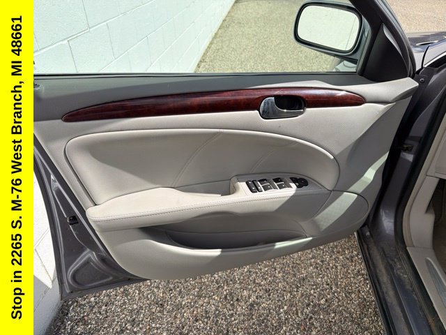 Used 2008 Buick Lucerne CX FWD image 13