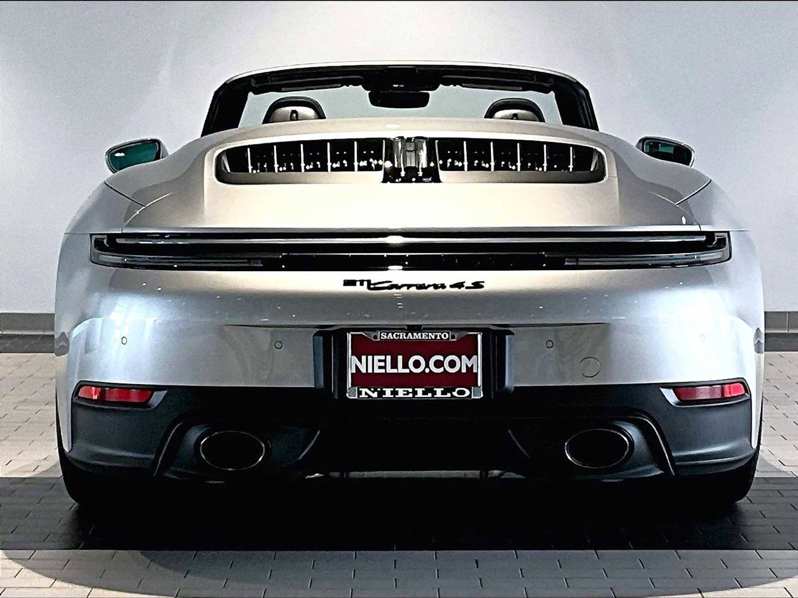 New 2026 Porsche 911 Carrera 4S image 6