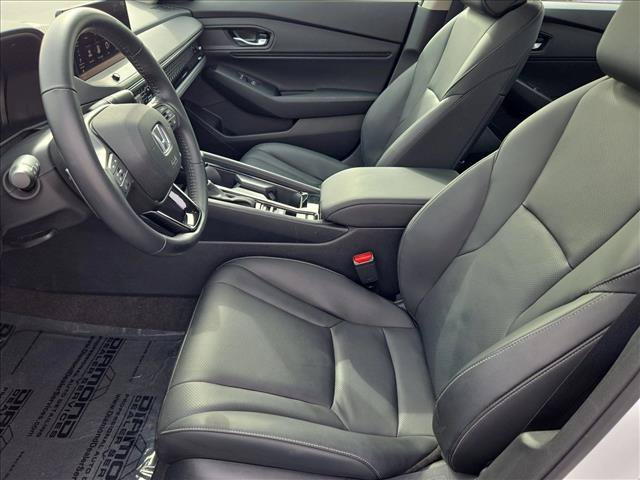 Used 2023 Honda Accord EX-L image 16