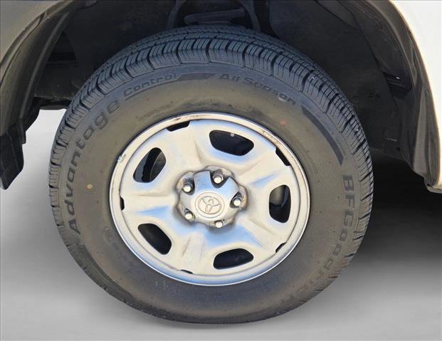 Used 2015 Toyota Tacoma 2WD Access Cab image 20