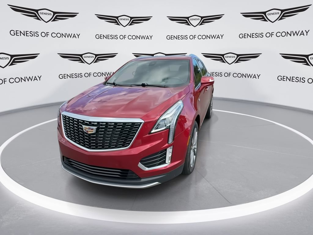 Used 2020 Cadillac XT5 Premium Luxury w/ LPO, Floor Liner Package FWD image 3