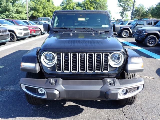 New 2025 Jeep Wrangler Unlimited Sahara w/ Safety Group AWD/4WD image 8