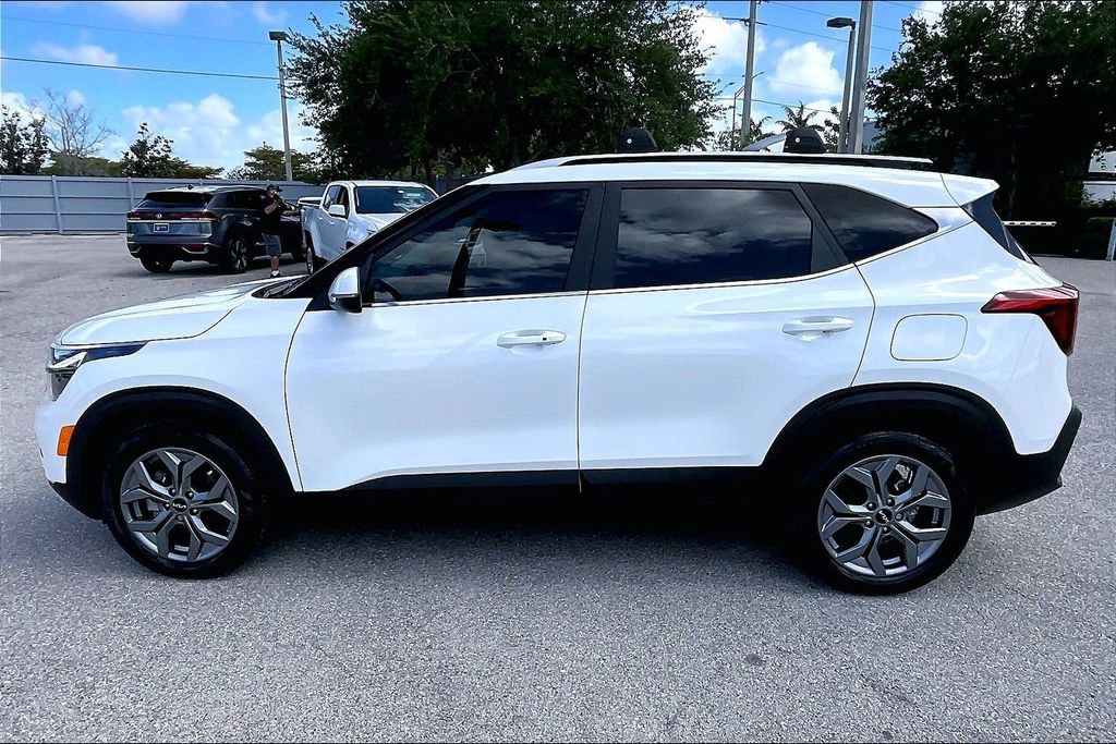 Used 2024 Kia Seltos S image 8