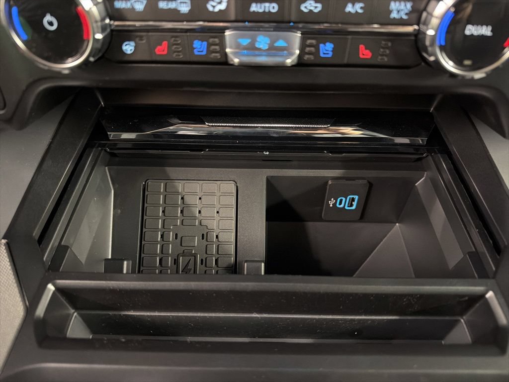New 2026 Ford F350 Lariat w/ Black Appearance Package AWD/4WD image 14