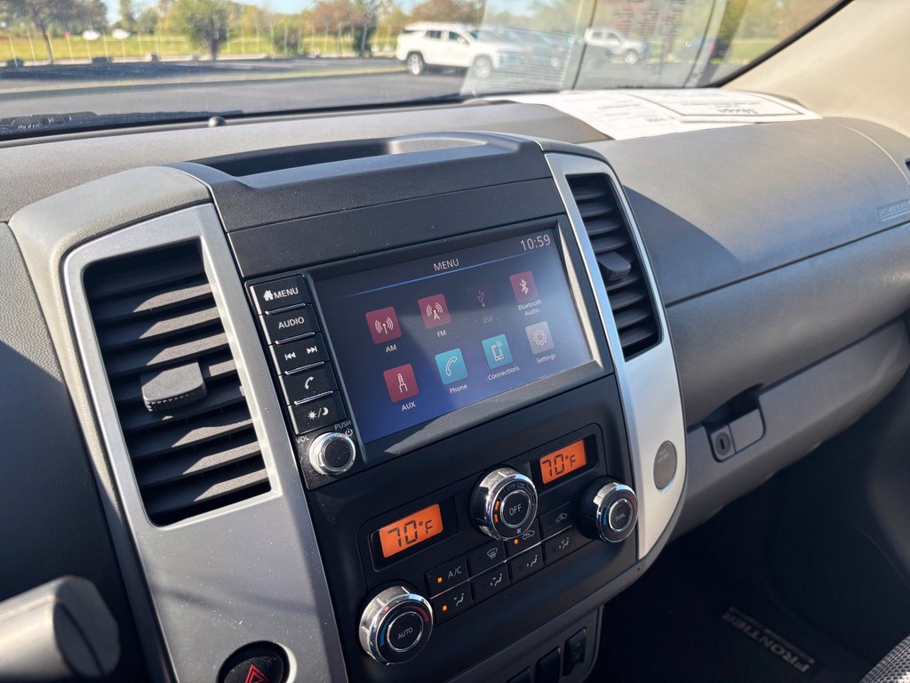 Used 2020 Nissan Frontier SV w/ Midnight Edition Floor Mats RWD image 22