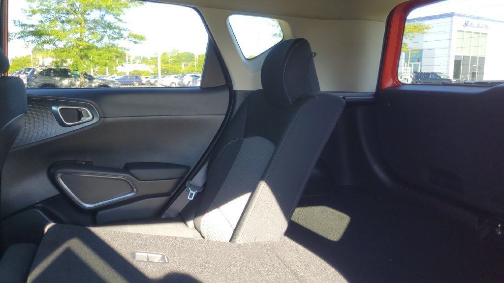 Used 2023 Kia Soul EX FWD image 25