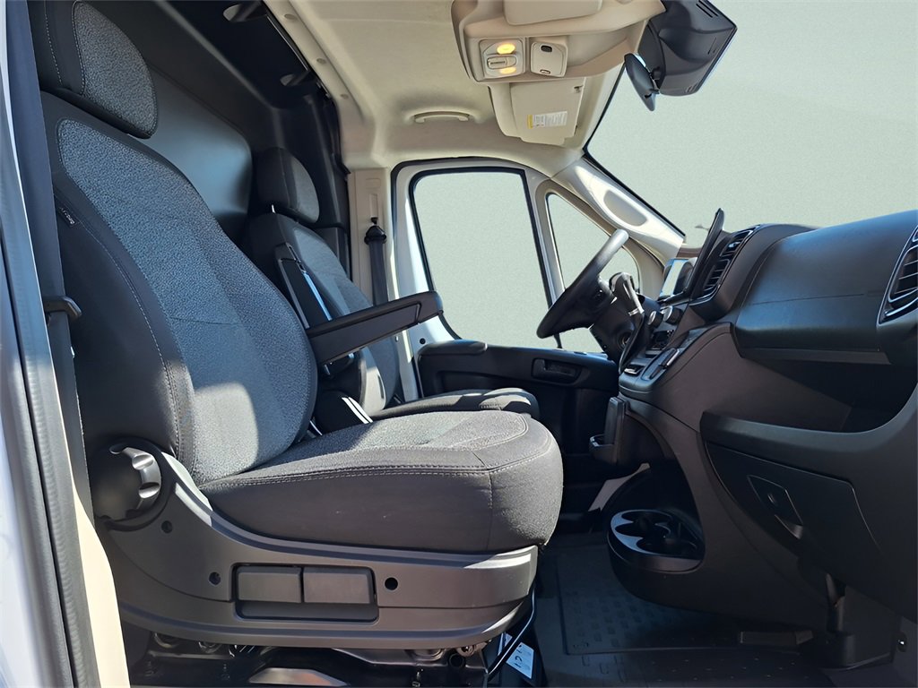 Used 2022 RAM ProMaster 2500 w/ Premium Convenience Group image 33