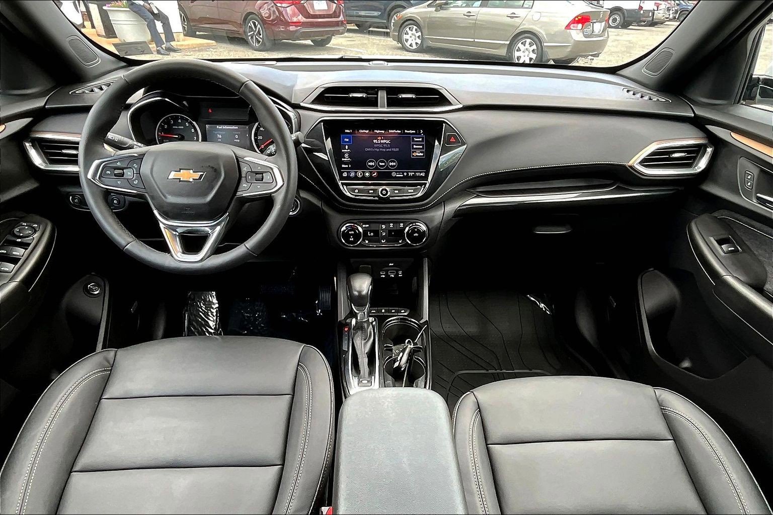 Used 2022 Chevrolet TrailBlazer ACTIV w/ Sun and Liftgate Package FWD image 15