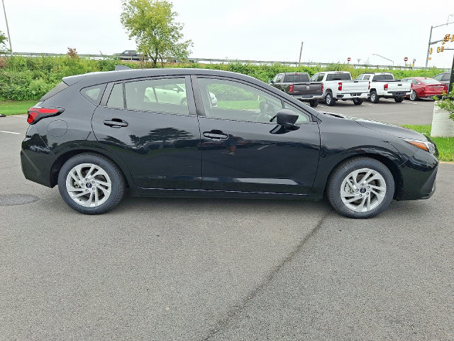 Used 2024 Subaru Impreza 2.0i AWD/4WD image 8