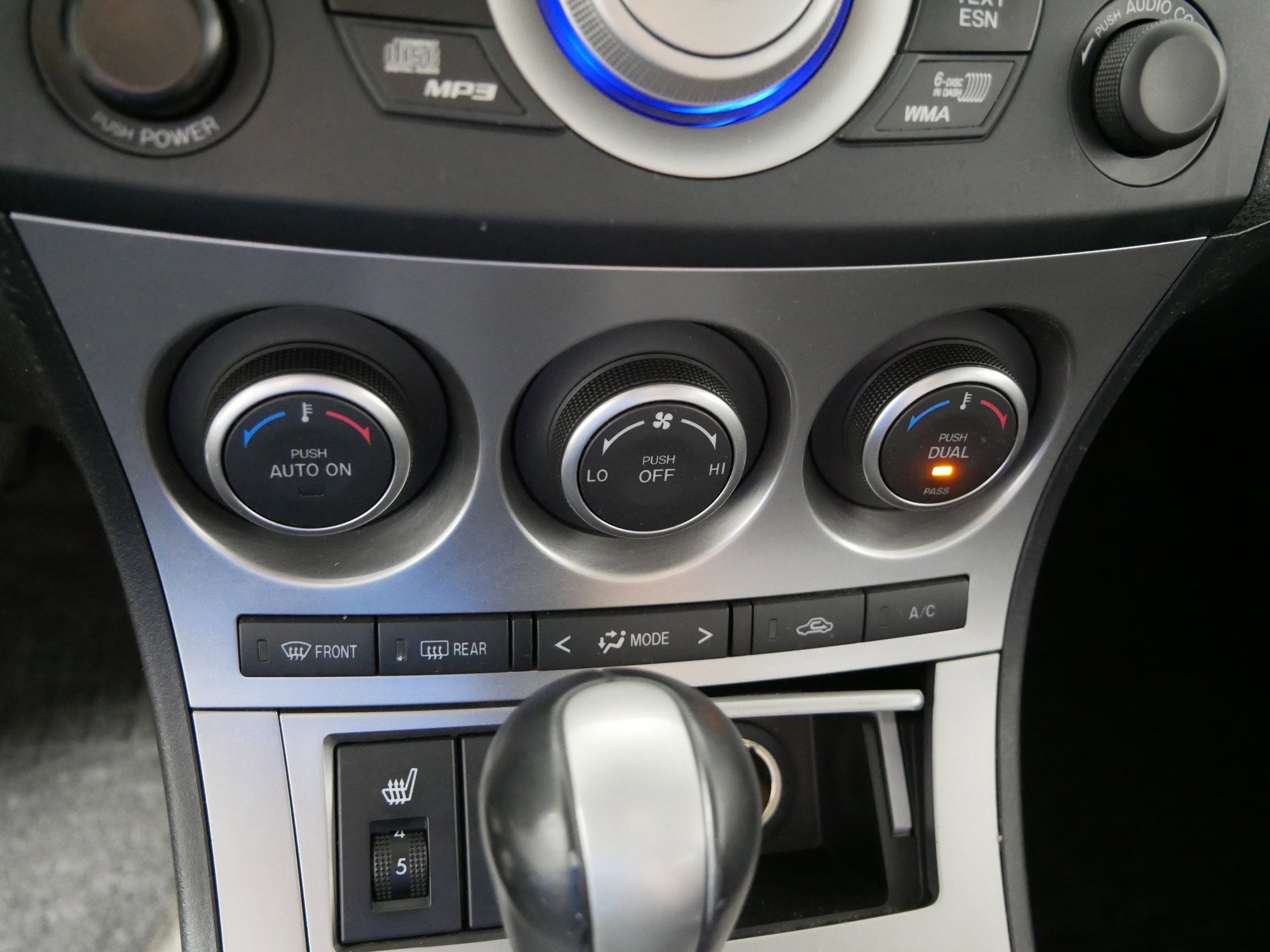 Used 2011 MAZDA MAZDA3 s Grand Touring w/ Tech Pkg image 23