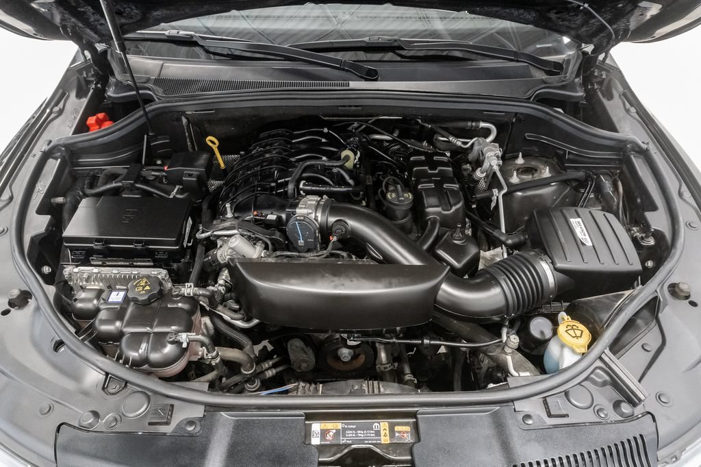 Certified 2023 Dodge Durango GT AWD/4WD image 3