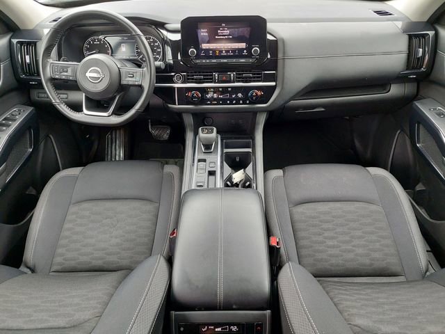 Used 2024 Nissan Pathfinder SV FWD image 32