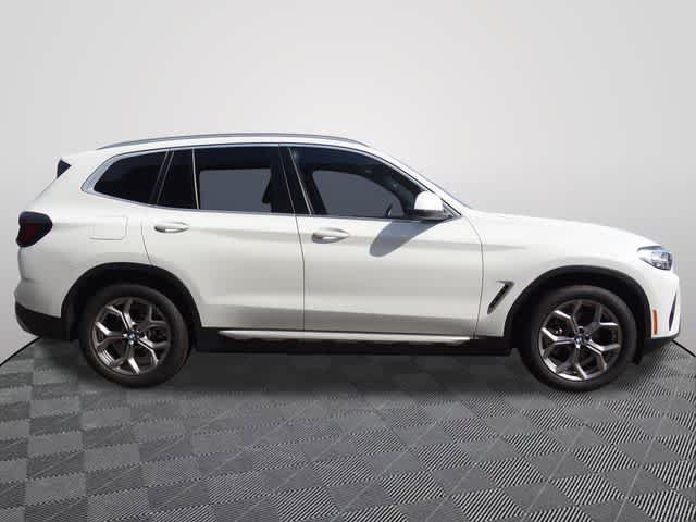 Used 2022 BMW X3 xDrive30i AWD/4WD image 4