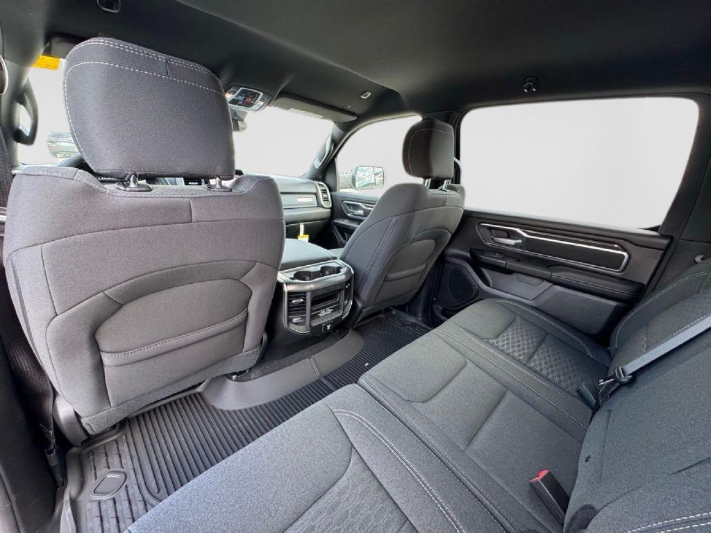 New 2026 RAM 1500 Big Horn AWD/4WD image 12