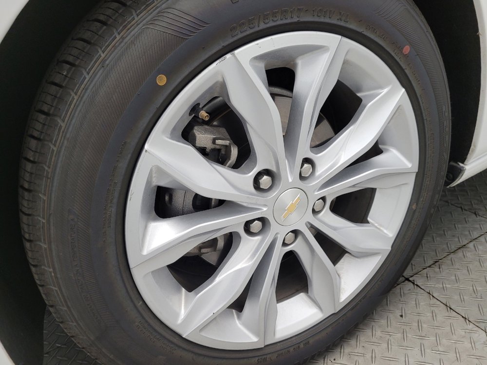 Used 2024 Chevrolet Malibu LT image 31