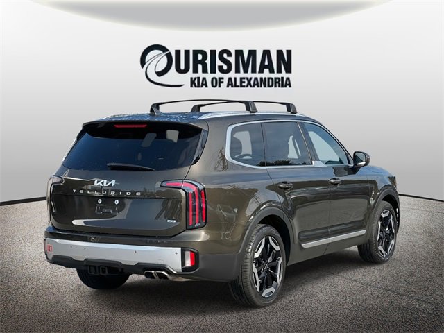 Used 2024 Kia Telluride EX w/ EX Captain's Chair Package image 21