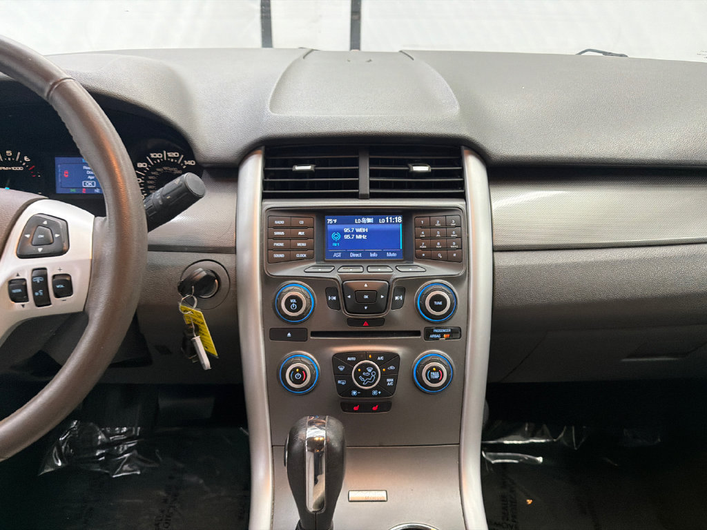 Used 2014 Ford Edge SEL w/ Equipment Group 204A FWD image 28