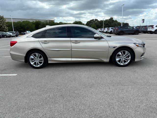 Used 2018 Honda Accord LX image 6