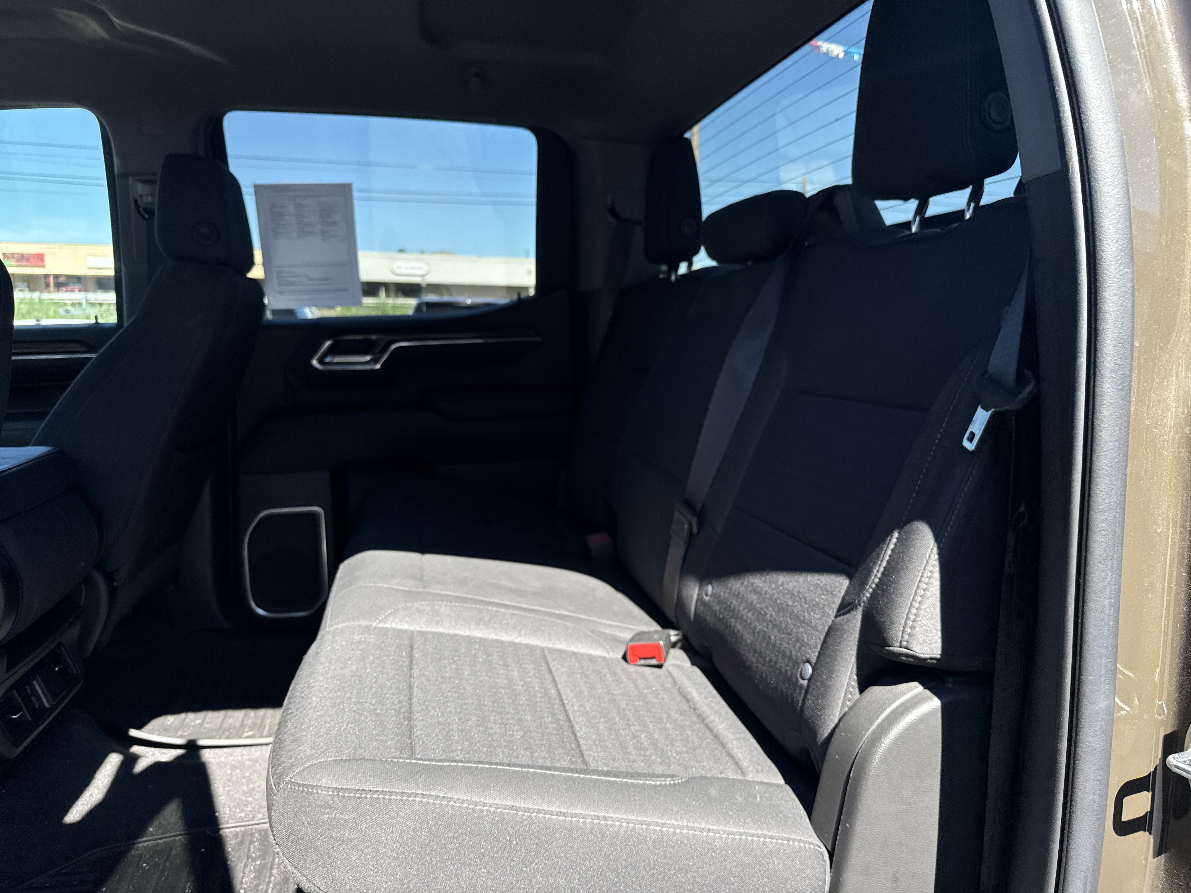 Used 2023 Chevrolet Silverado 1500 LT AWD/4WD image 13