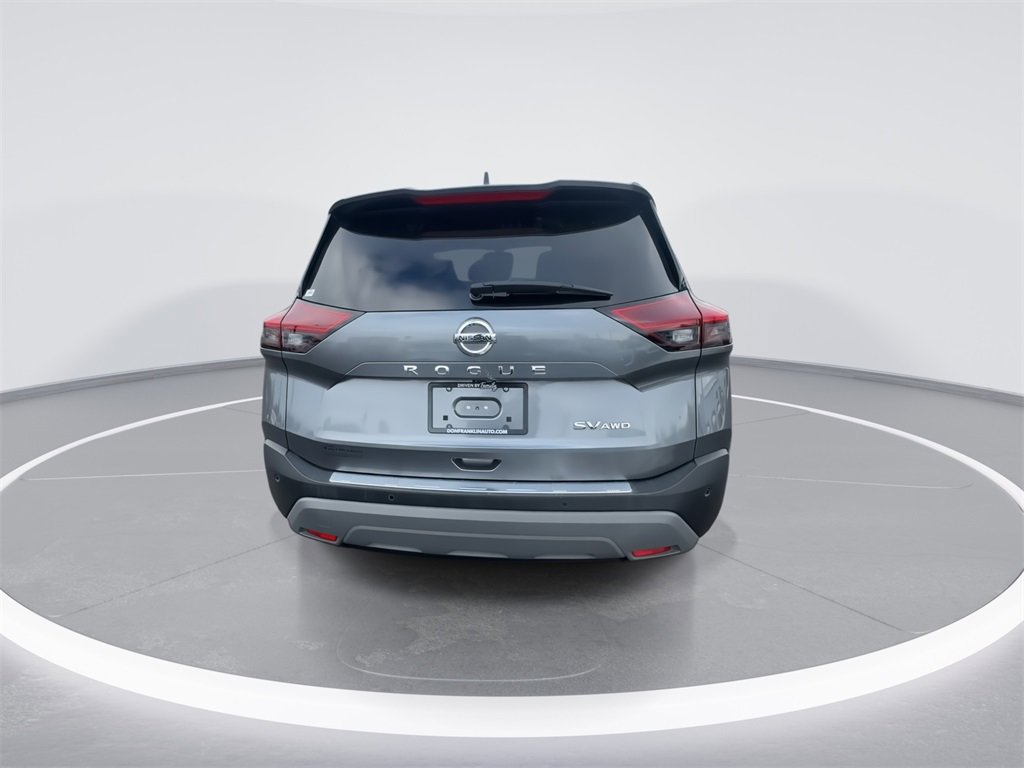 Used 2021 Nissan Rogue SV image 7