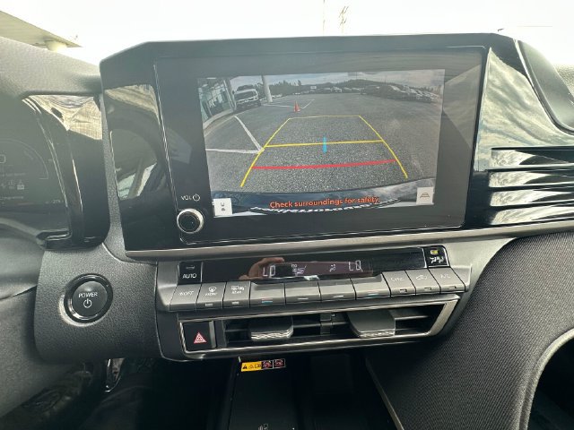 Used 2025 Toyota Camry LE FWD image 16
