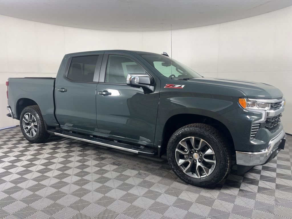 New 2026 Chevrolet Silverado 1500 LT image 2