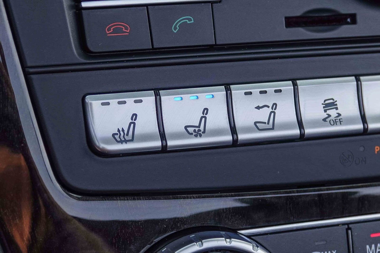 Used 2018 Mercedes-Benz SL 450 image 25