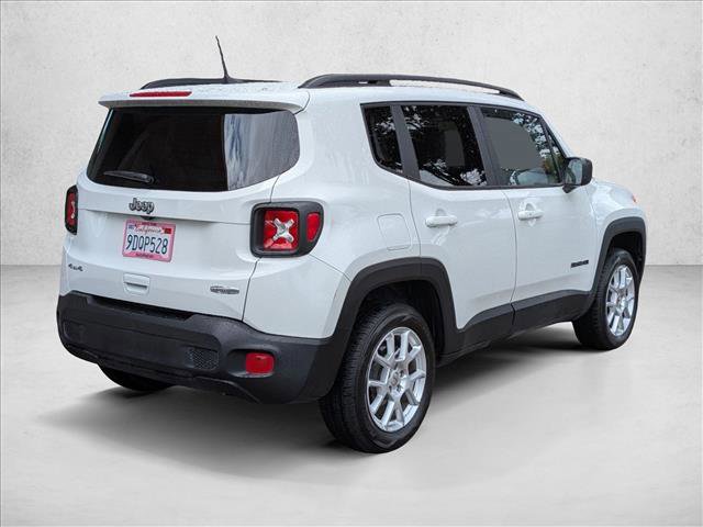 Used 2022 Jeep Renegade Latitude w/ Convenience Group image 5