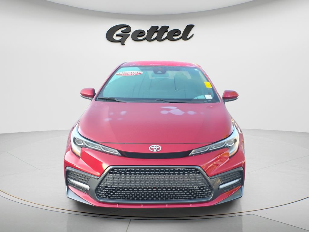 Used 2022 Toyota Corolla SE FWD image 2