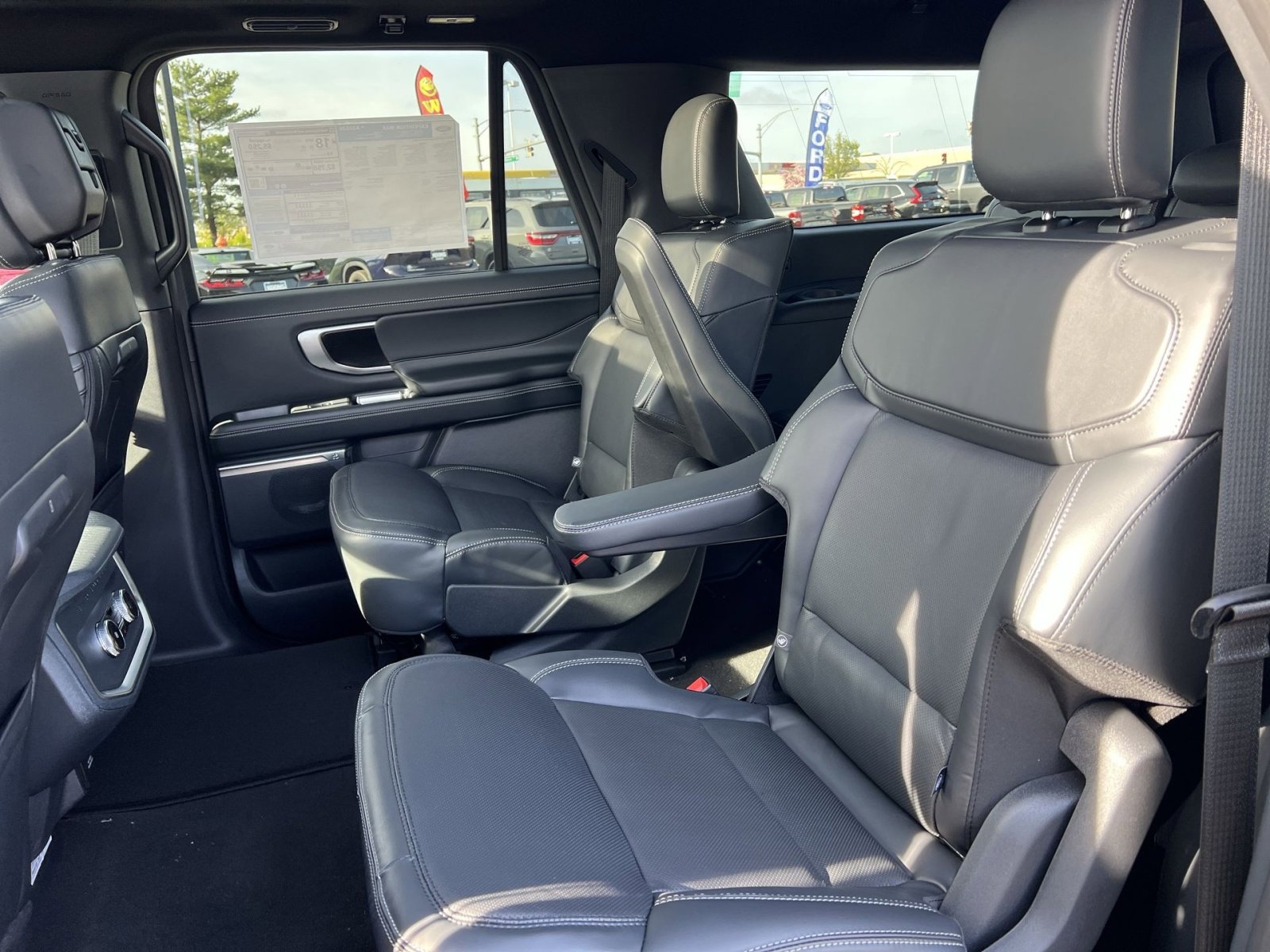 New 2026 Ford Expedition Max Platinum image 25
