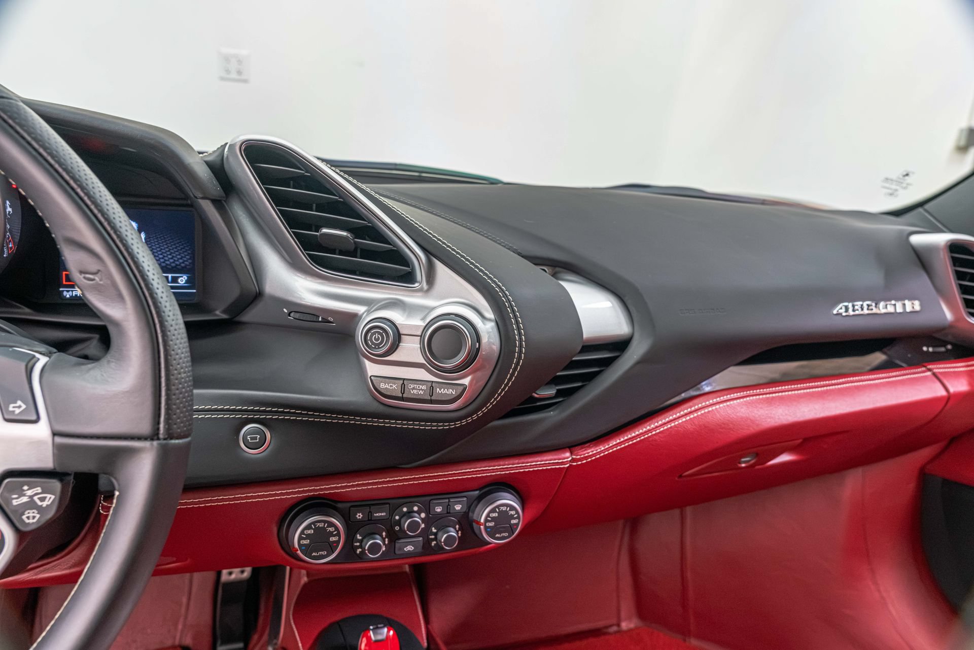 Certified 2018 Ferrari 488 GTB RWD image 47