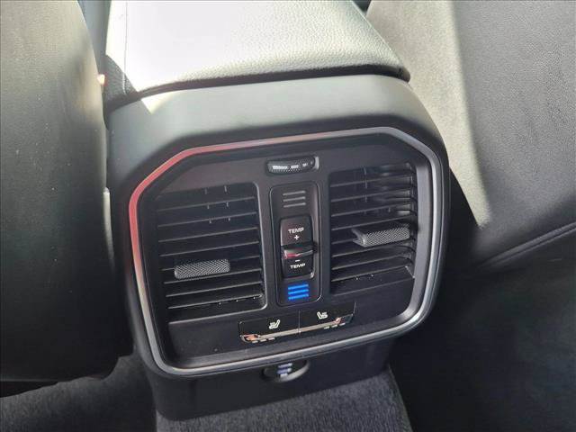 Used 2026 Porsche Macan S AWD/4WD image 18